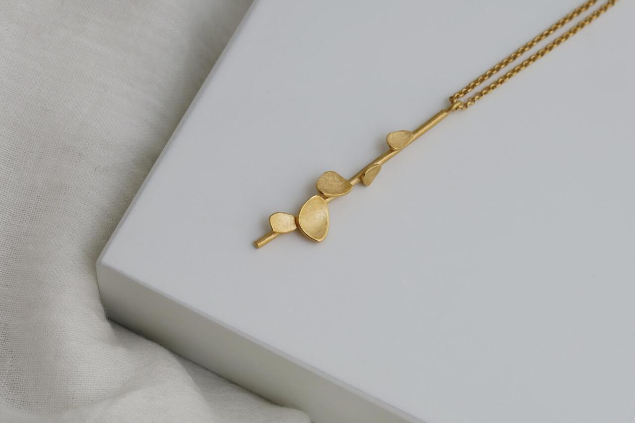 Necklace Branca Golden