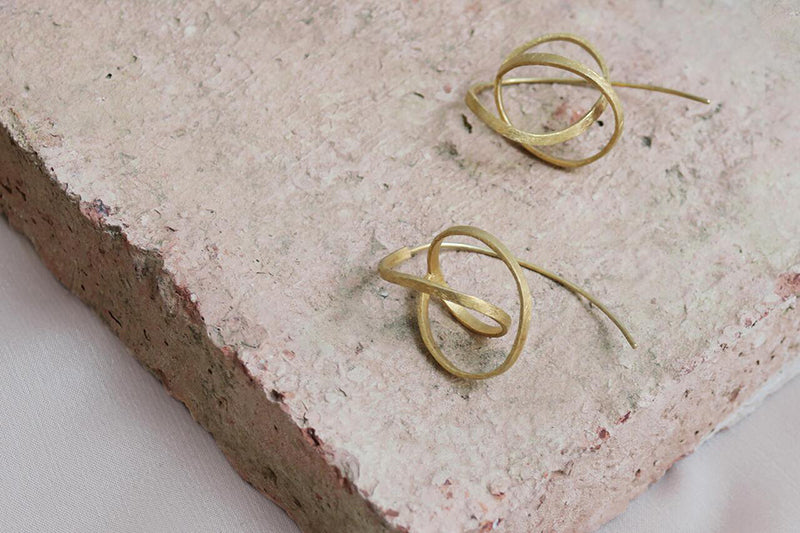 Earrings Embolic Golden