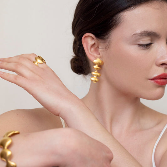 LONG GOLDEN EARRINGS SINUARA