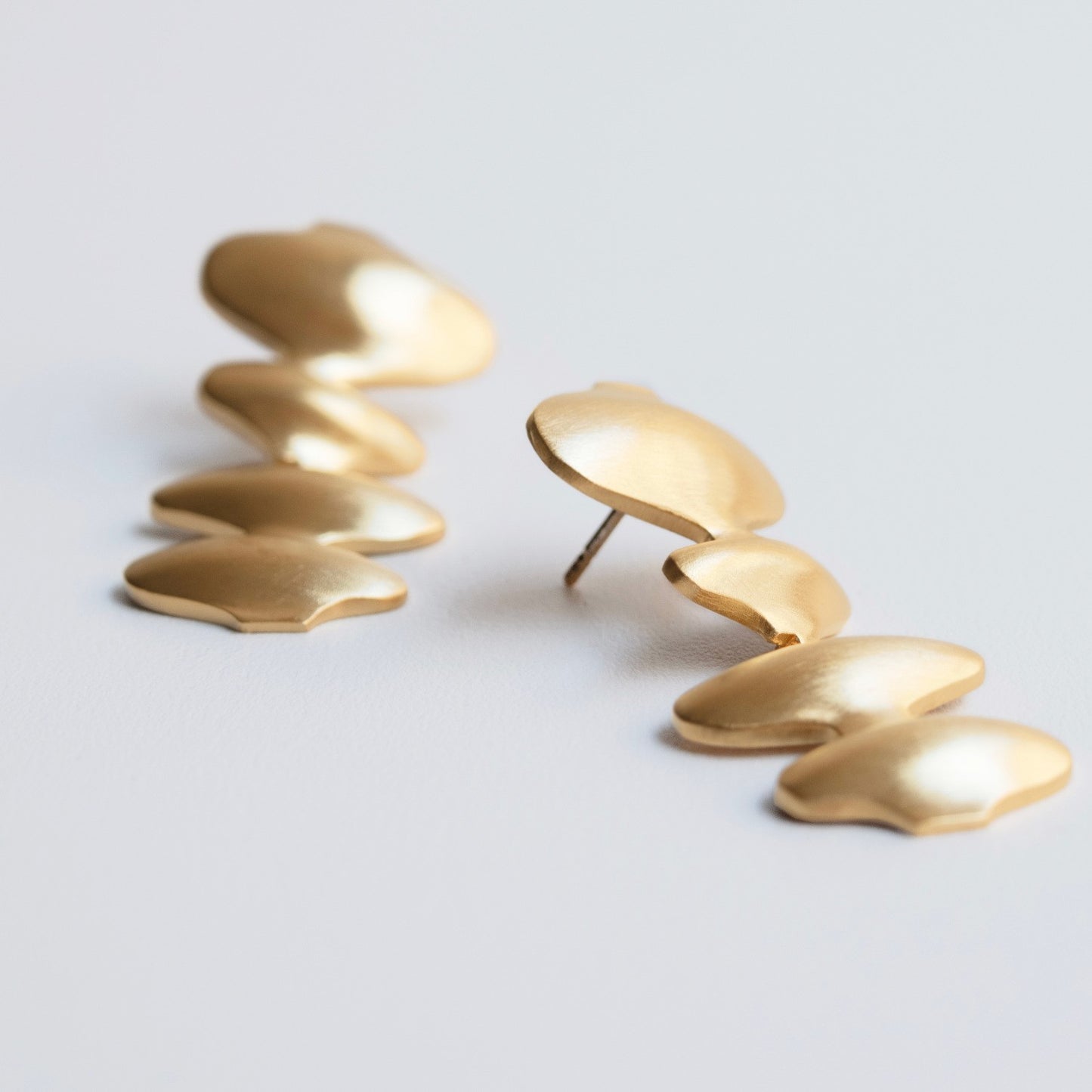 LONG GOLDEN EARRINGS SINUARA